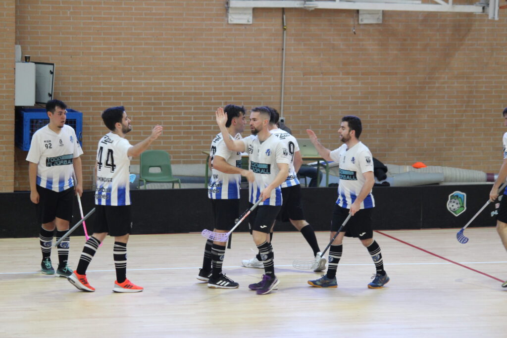 Floorball Leganés B celebra